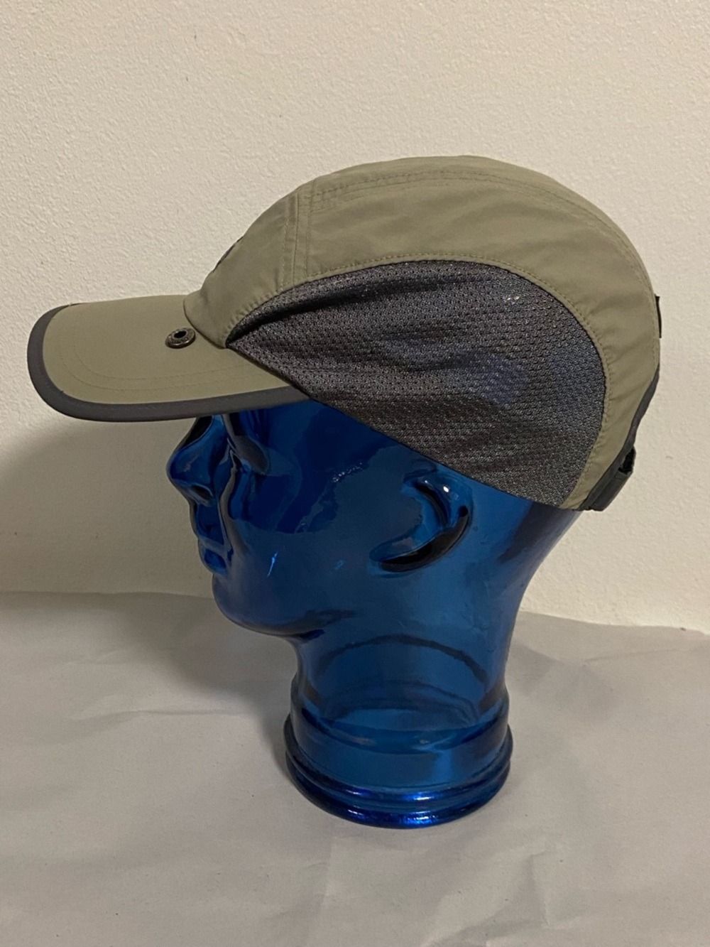 Outdoor Research Cap Unisex Medium Ranger Green Sun Runner Cap- Lightweight - Picture 4 of 11